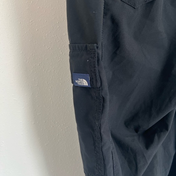 North Face Capri’s Size 6 - Picture 3 of 5